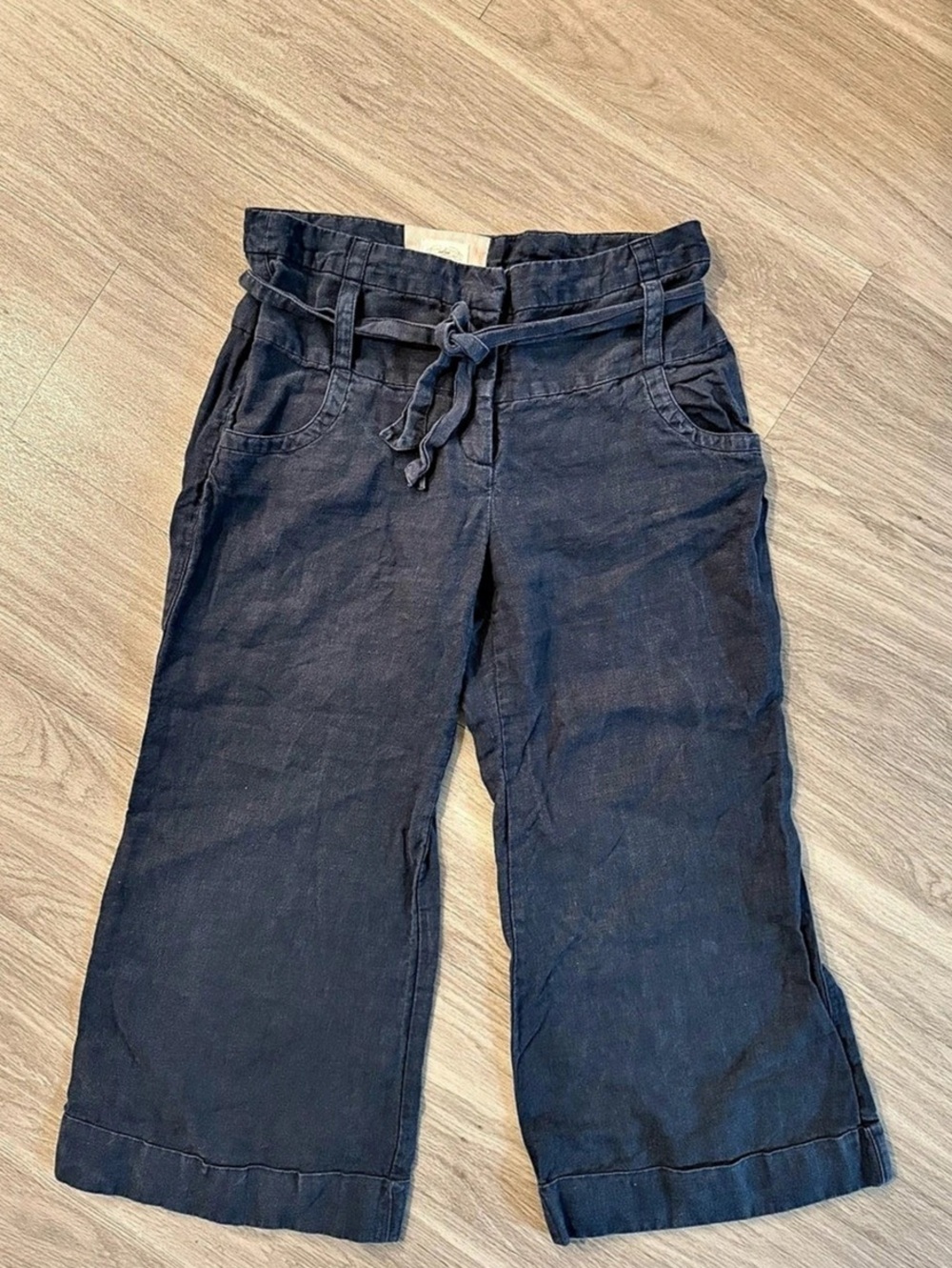 Anthropologie Idra 100% linen pants in a beautiful deep navy/ink blue. Size 10.